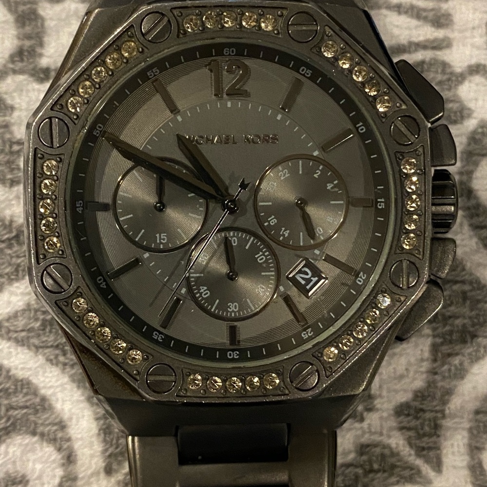 Unique Michael Kors Charcoal/Gunmetal Octagon Watch with rhinestones - Picture 6 of 6